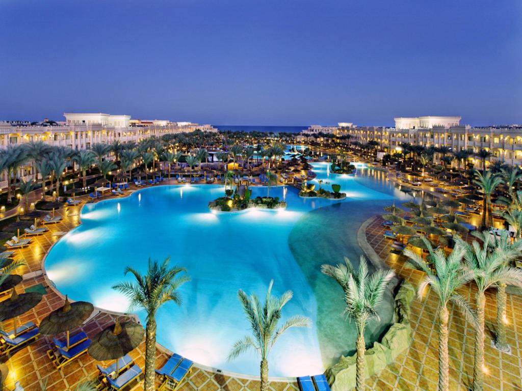 Albatros Citadel Resort (Families and Couples Only)
