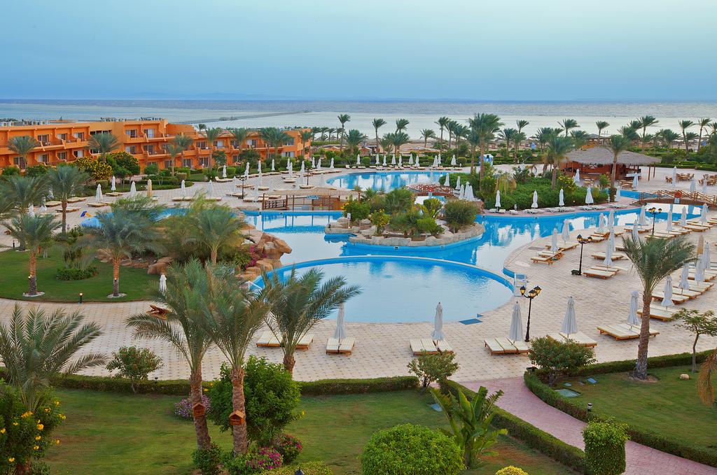 Amwaj Oyoun Resort & Spa