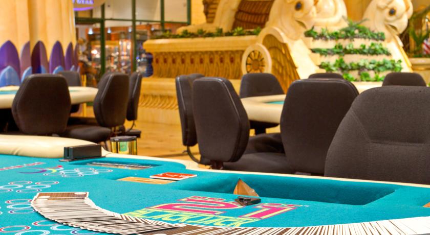 Crowne Plaza Los Angeles-Commerce Casino