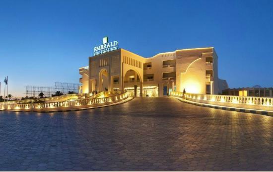 Emerald Resort And Aqua Park