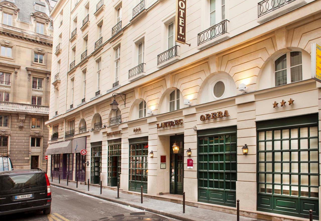 Marivaux Opera Hotel