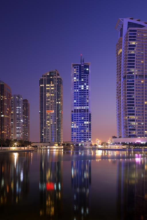 Mövenpick Hotel Jumeirah Lakes Towers