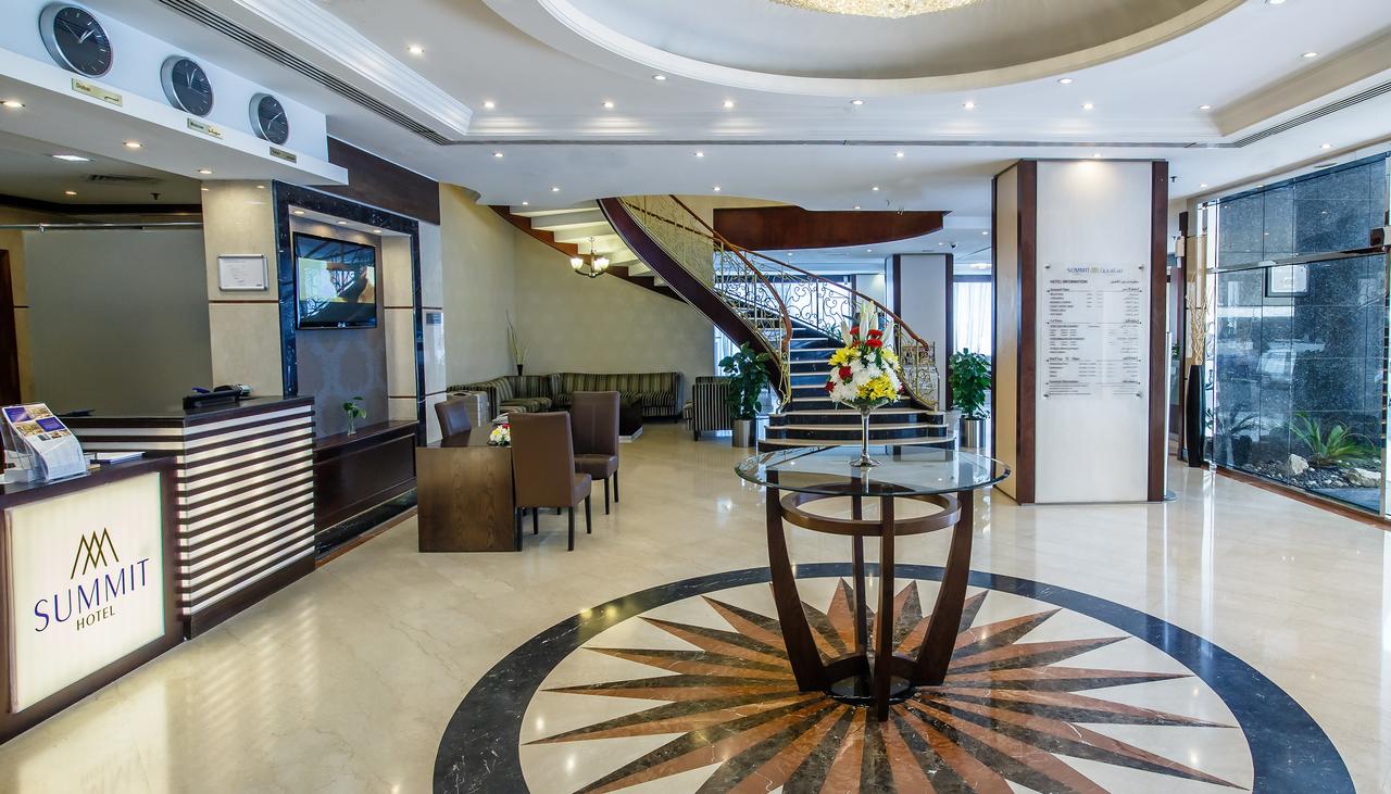 Summit Hotel
