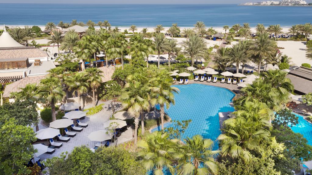 The Ritz-Carlton