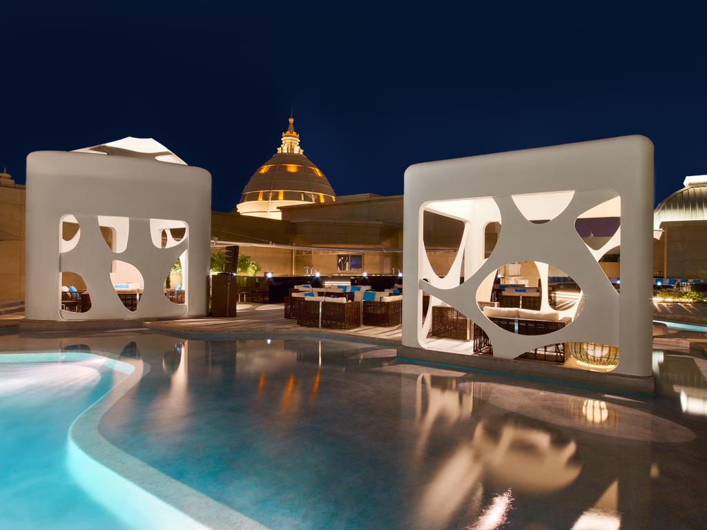 W Dubai Al Habtoor City