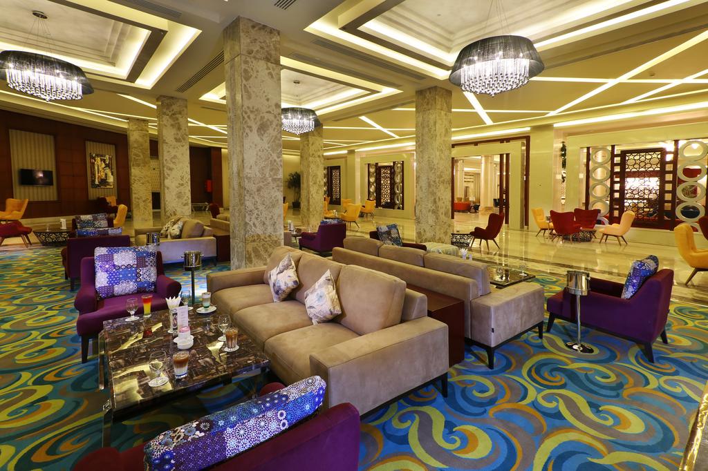 Albatros White Beach (Families and Couples Only)