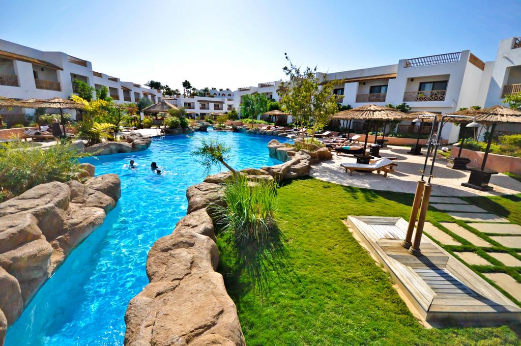 Coral Bay Prestige Apartment