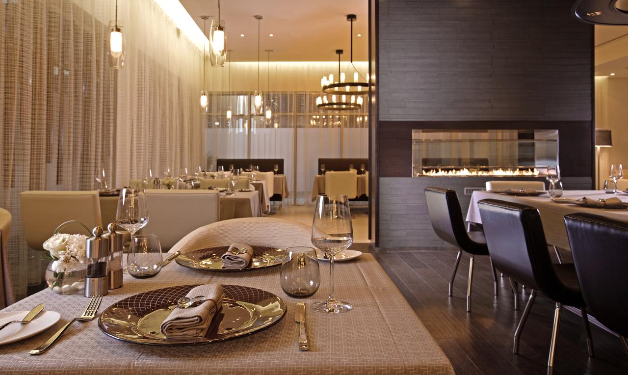 Pullman Jumeirah Lakes Towers Hotel & Residence
