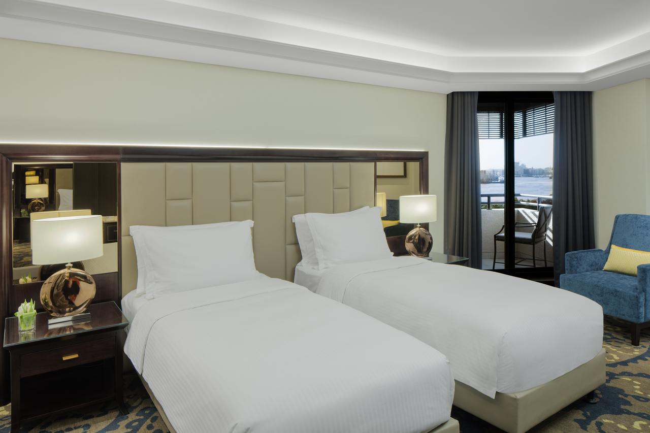 Radisson Blu Hotel, Dubai Deira Creek