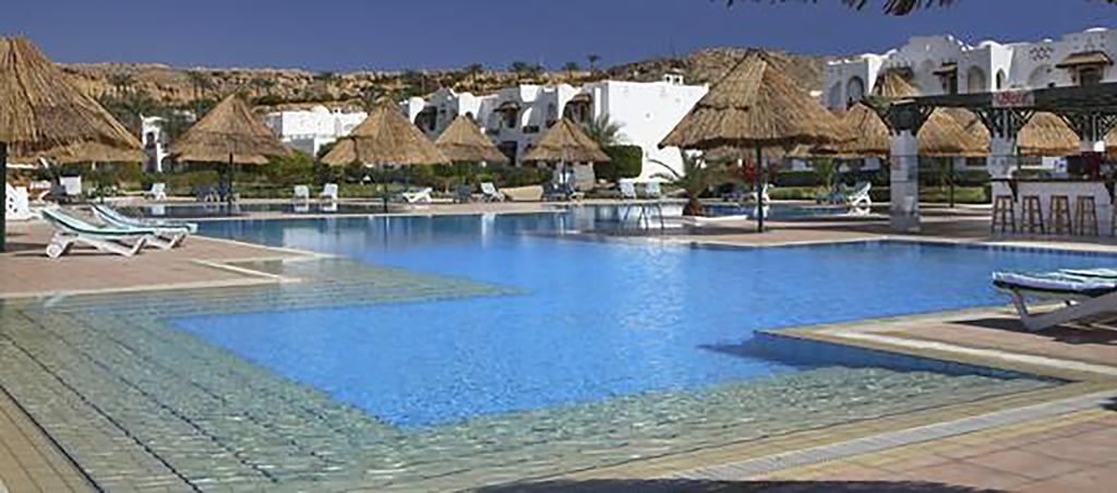 Royal Holiday Beach Resort & Casino (Ex Sonesta Beach)
