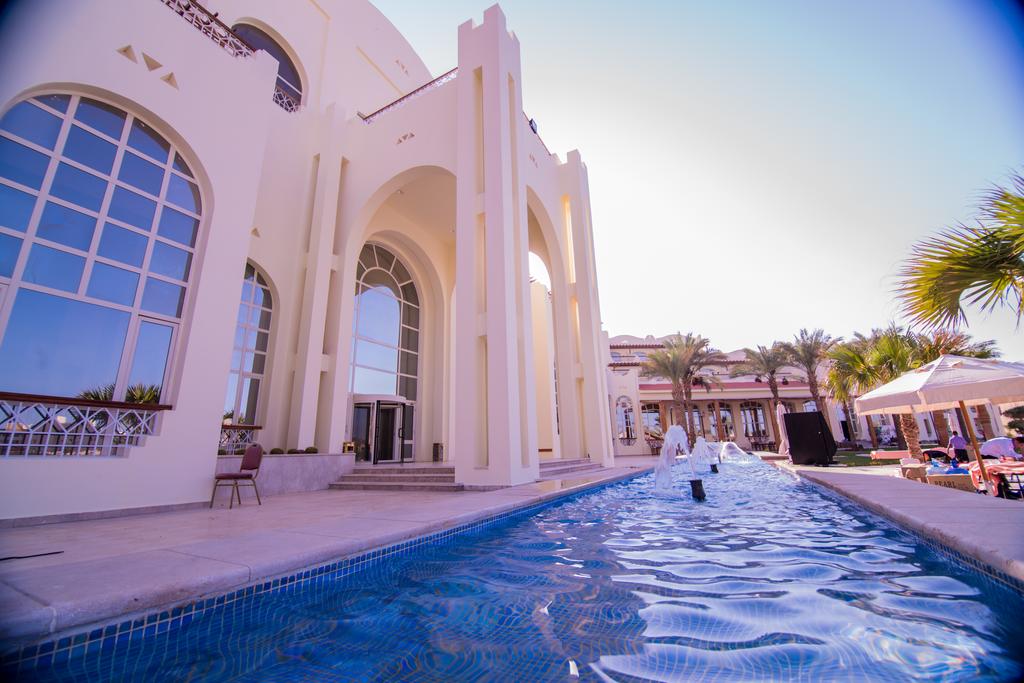 Royal Lagoons Aqua Park Resort - Families and Couples Only