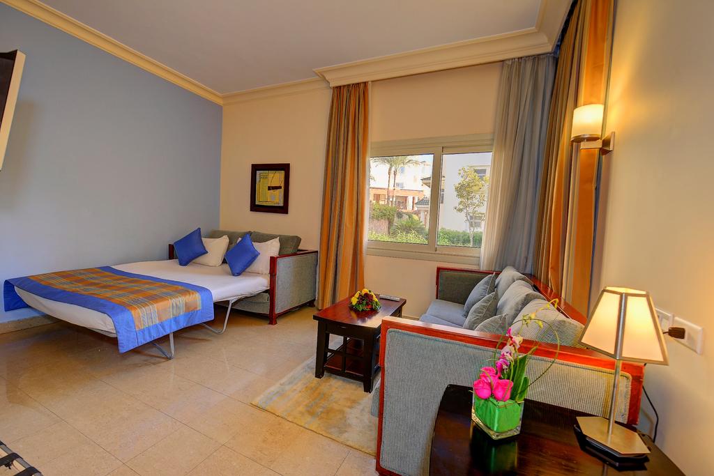 Stella Di Mare Beach Hotel & Spa