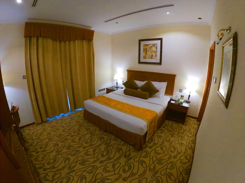 The Country Club Hotel