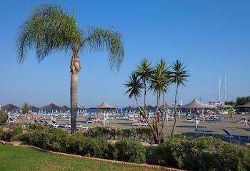 St Raphael Resort