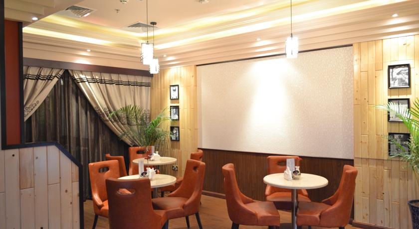 OYO 130 Phoenix Hotel