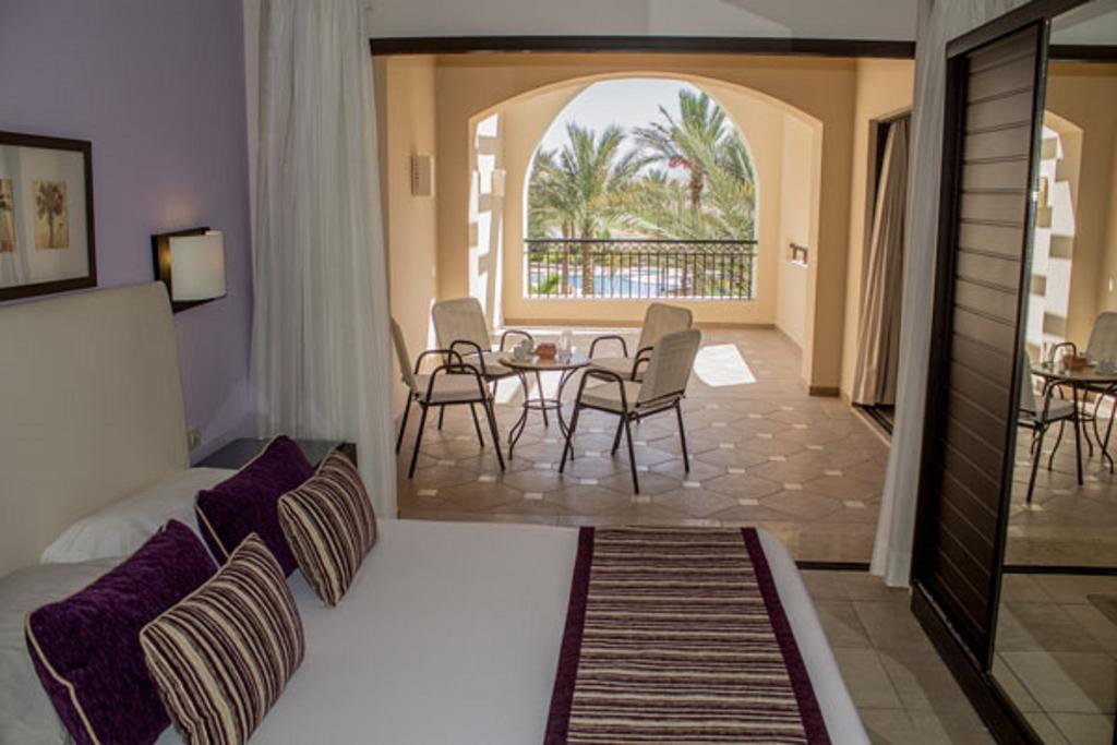 Jaz Makadi Saraya Palms