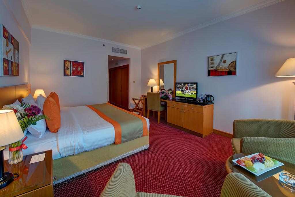 Metropolitan Deira Hotel