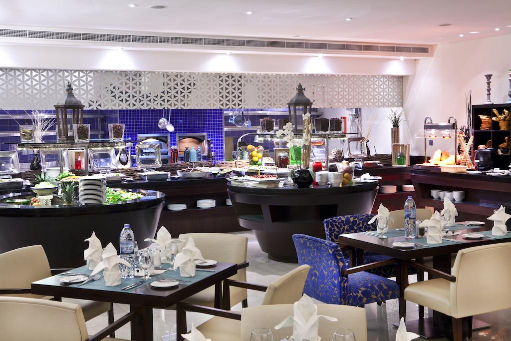 Hotel Novotel Dubai Deira City Centre