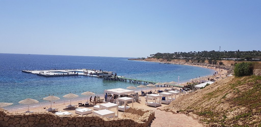 Domina Oasis Hotel & Resort