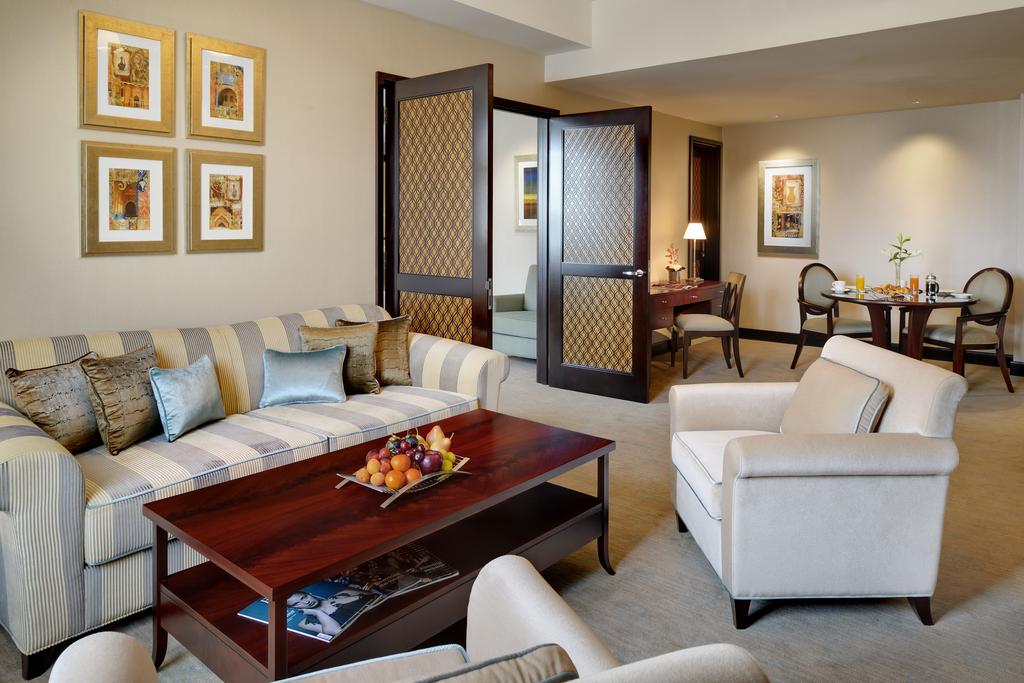 Ramada Jumeirah Hotel