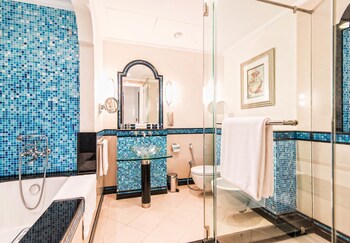 Habtoor Grand Resort, Autograph Collection