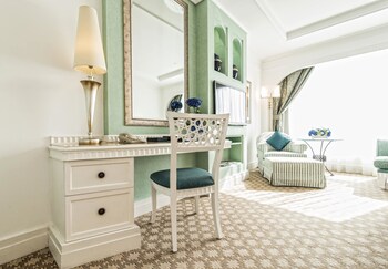 Habtoor Grand Resort, Autograph Collection
