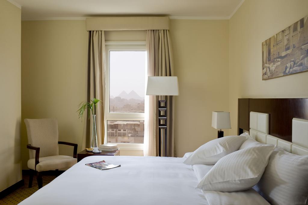 Barceló Cairo Pyramids