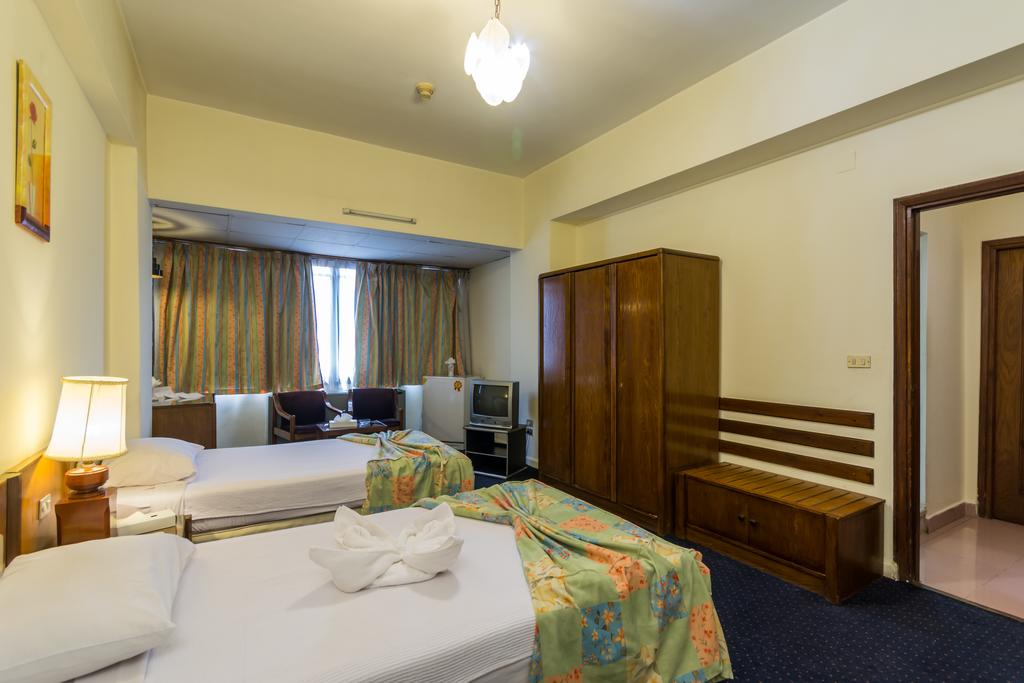 cairo khan hotel
