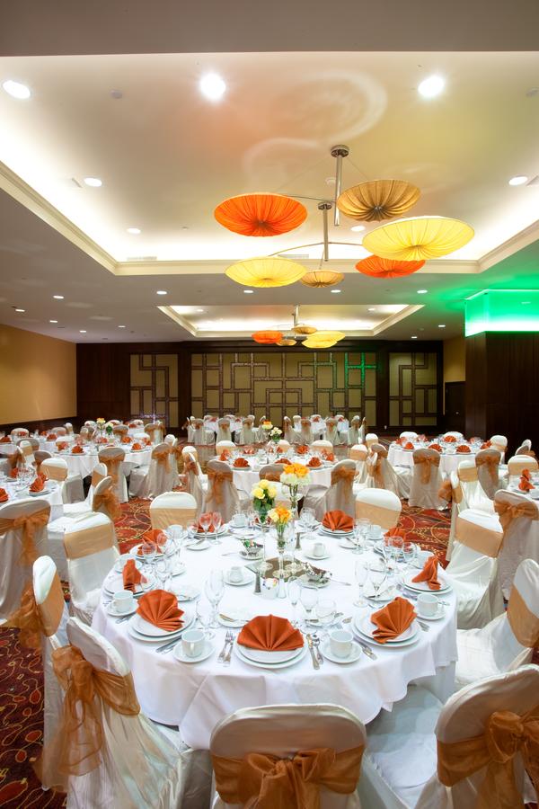 Embassy Suites by Hilton Los Angeles Glendale