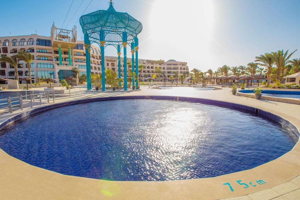 Paradise Resort And Aqua Park
