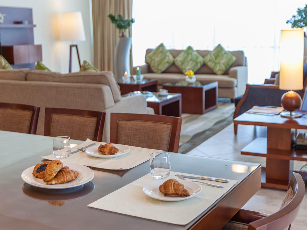 Hotel Oasis Beach Tower Serviced