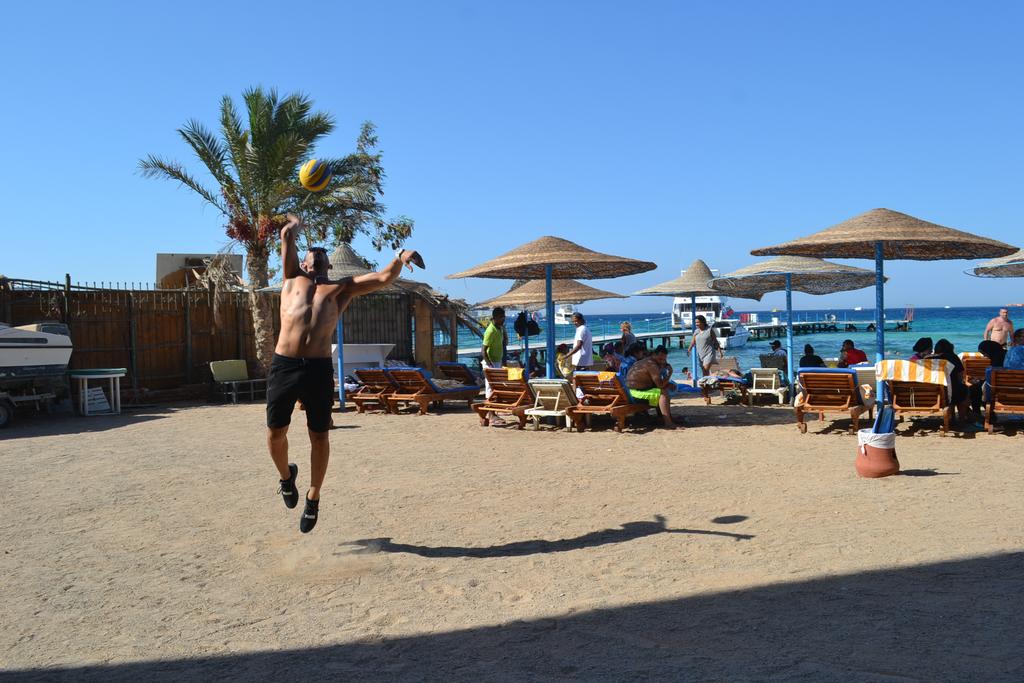 Roma Host Way Hotel & Aqua Park