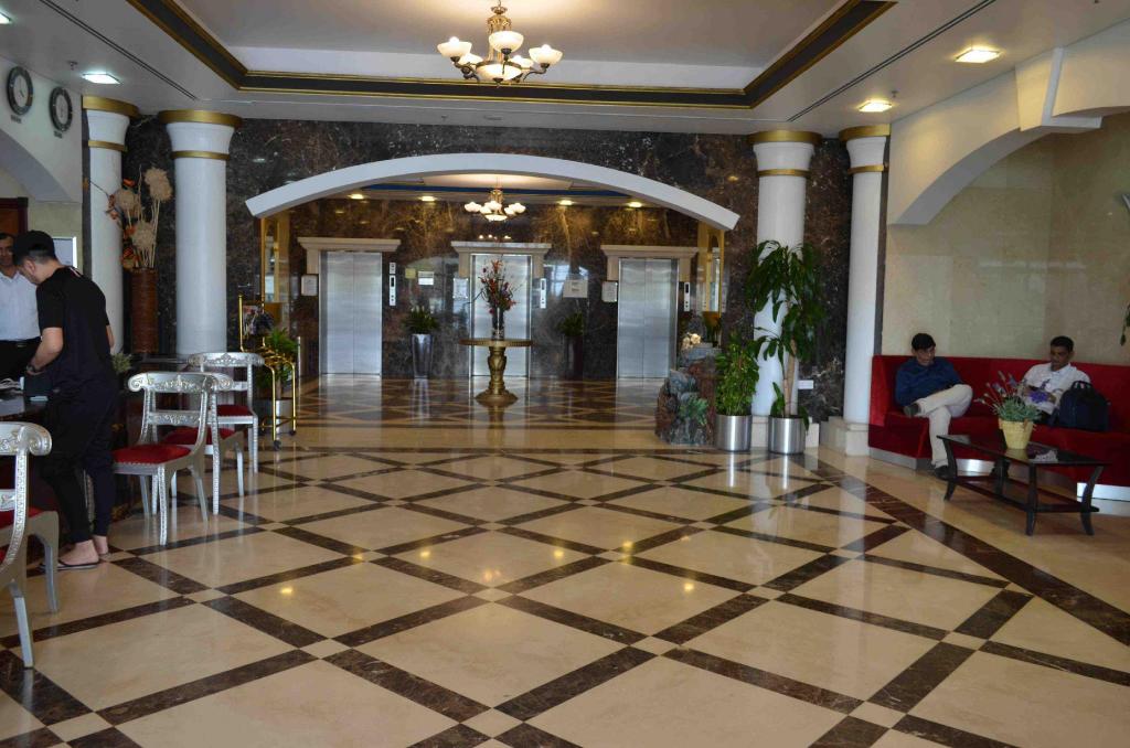 West Zone Plaza Hotel Apartments (formerly Winchester Hotel Apartments)