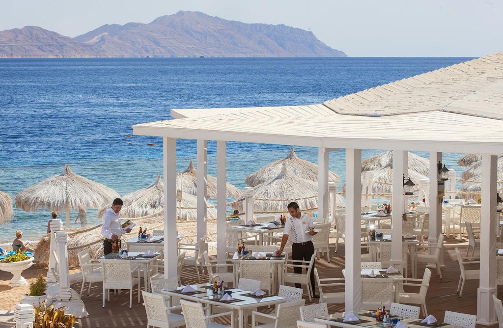 SUNRISE Grand Select Arabian Beach Resort