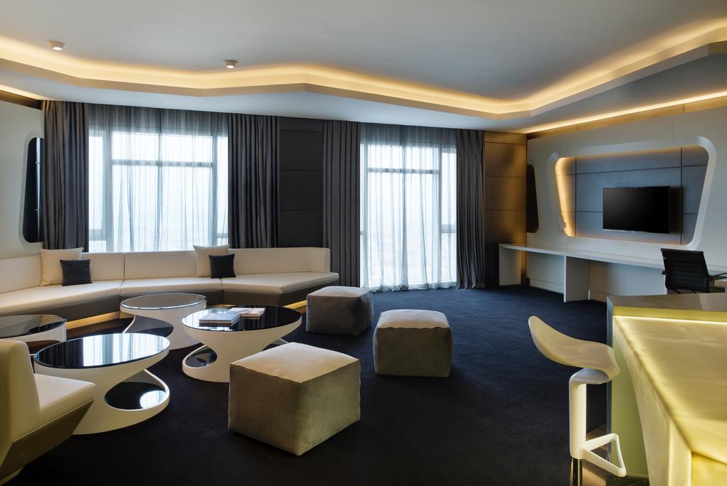 W Dubai Al Habtoor City