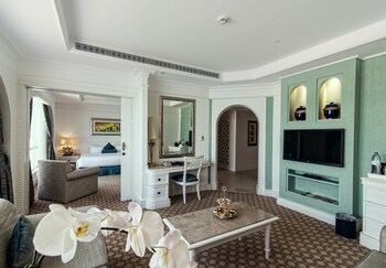 Habtoor Grand Resort, Autograph Collection