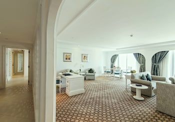 Habtoor Grand Resort, Autograph Collection