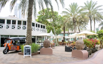 Habtoor Grand Resort, Autograph Collection