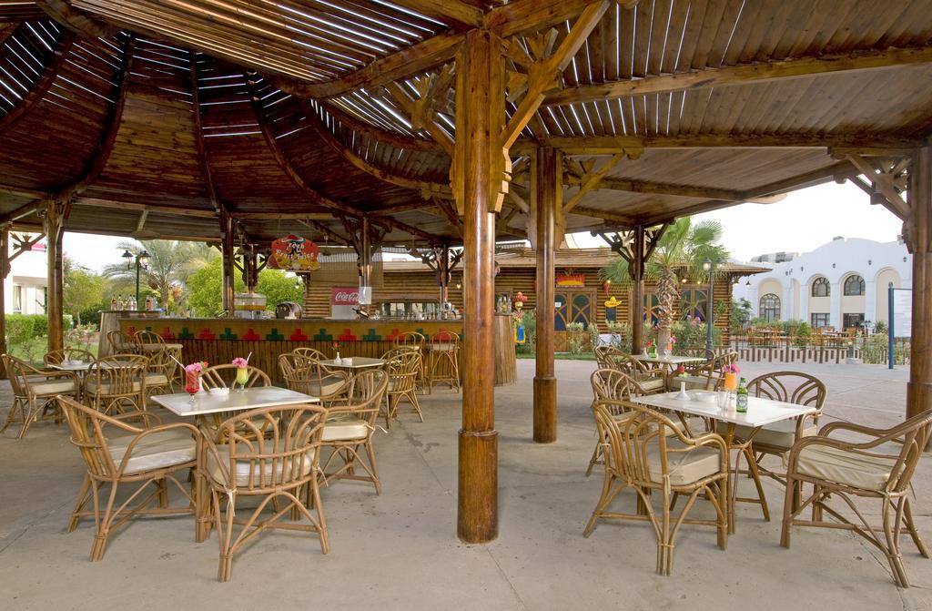 Dreams Vacation Resort