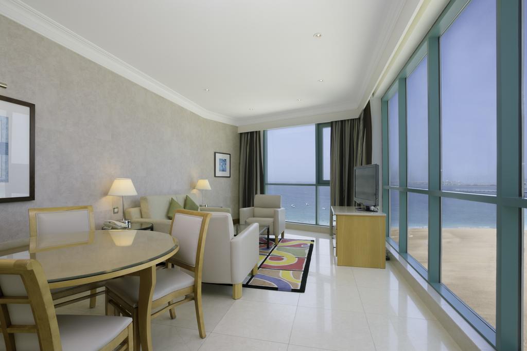 Hilton Dubai Jumeirah