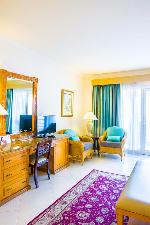 Jolie Ville Golf & Resort