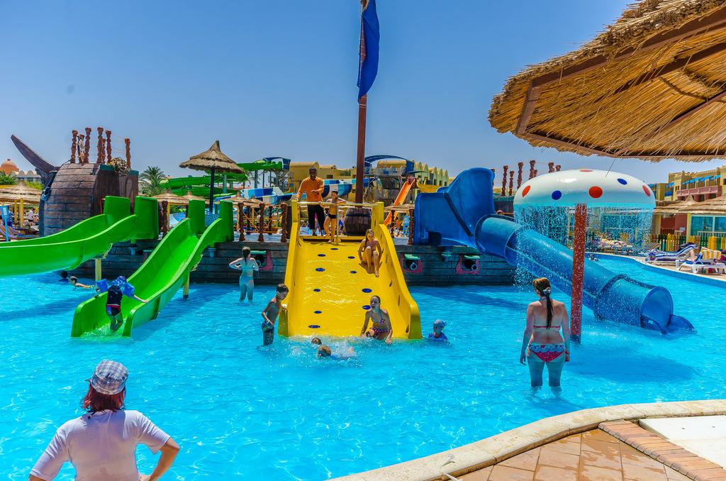 Titanic Beach