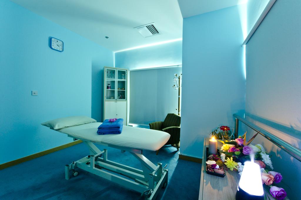 Al Bustan Centre & Residence