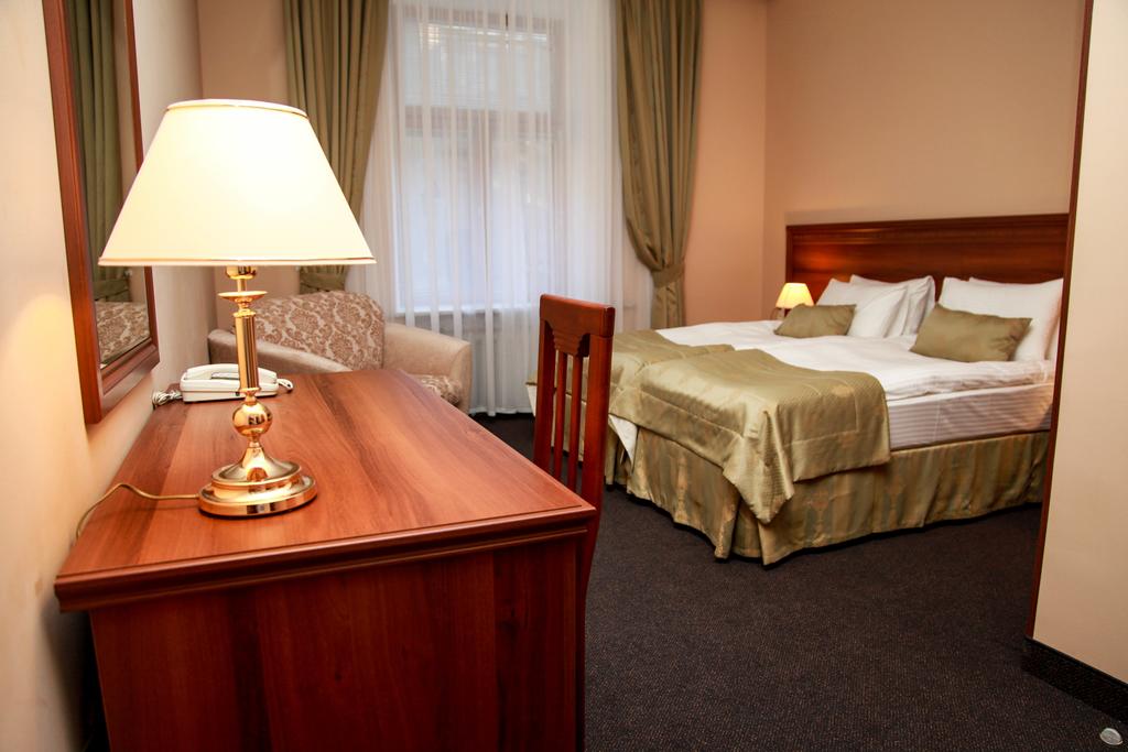 Arkada Hotel