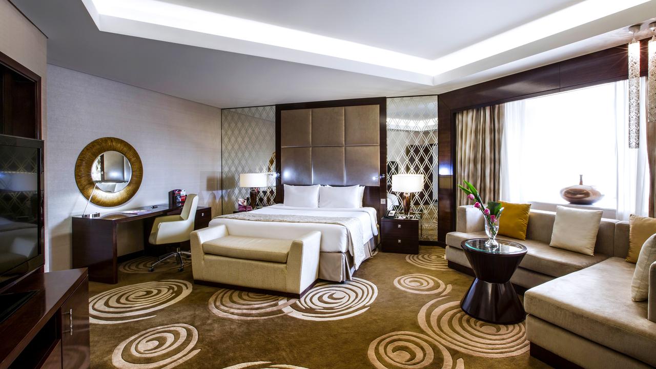 Crowne Plaza Dubai - Festival City
