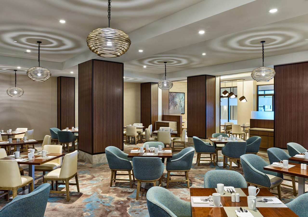 Hilton Los Angeles North/Glendale & Executive Meeting Center