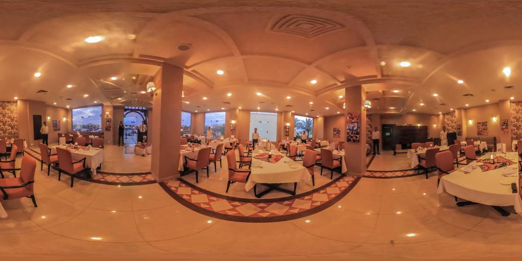 Regency Plaza Aqua Park & Spa Resort