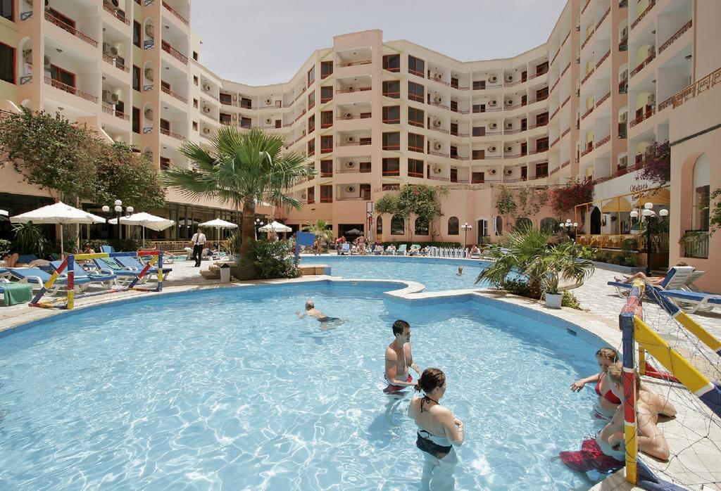 Empire Hotel