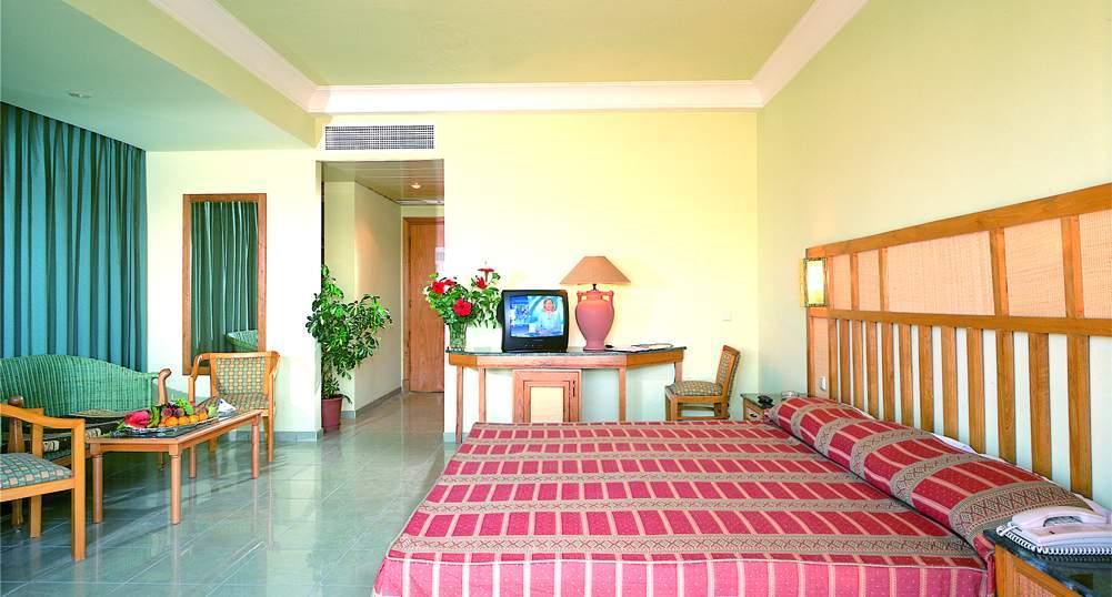 Sea Garden hotel