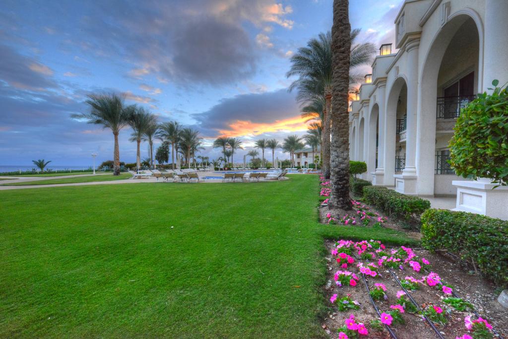 Stella Di Mare Beach Hotel & Spa